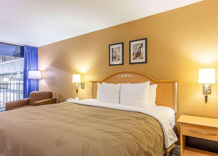 Quality Inn Branson - Hwy 76 Central